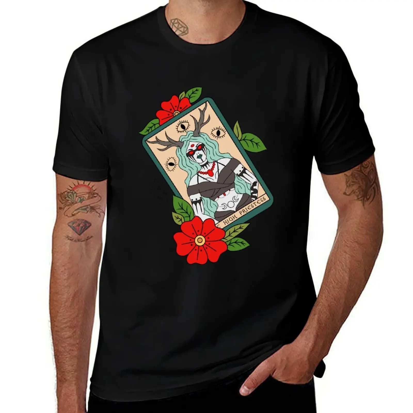 T-shirt con tatuaggio floreale della cartella dei tarocchi della Sacerdotessa, T-shirt in cotone basic dal tocco morbido