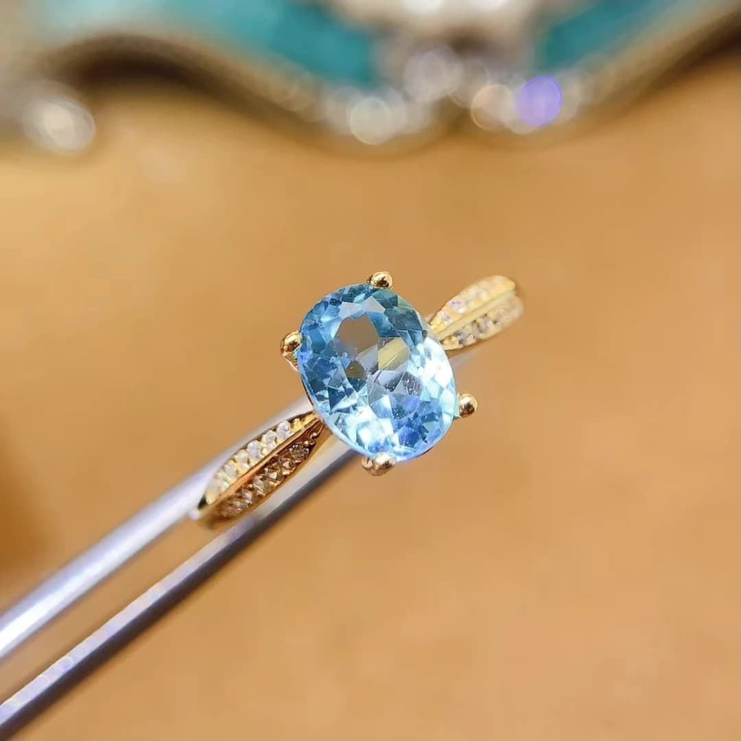 Anello con topazio azzurro 6mm * 8mm Anello in argento con topazio naturale da 1 ct Placcato in oro 18 carati Gioielli in cristallo d'argento 925