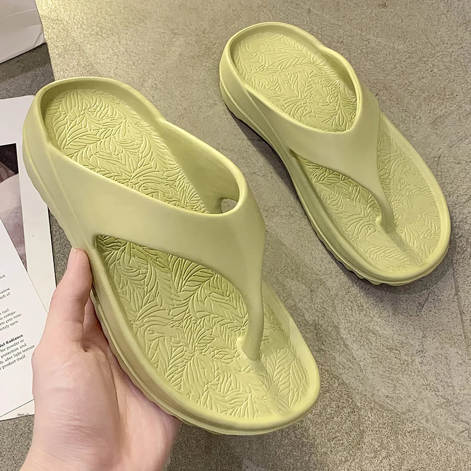 Infradito sandali da uomo Indoor Beach estate uomo pantofole da casa morbide donna piattaforma tacchi scarpe da doccia scivoli per cuscini per la casa