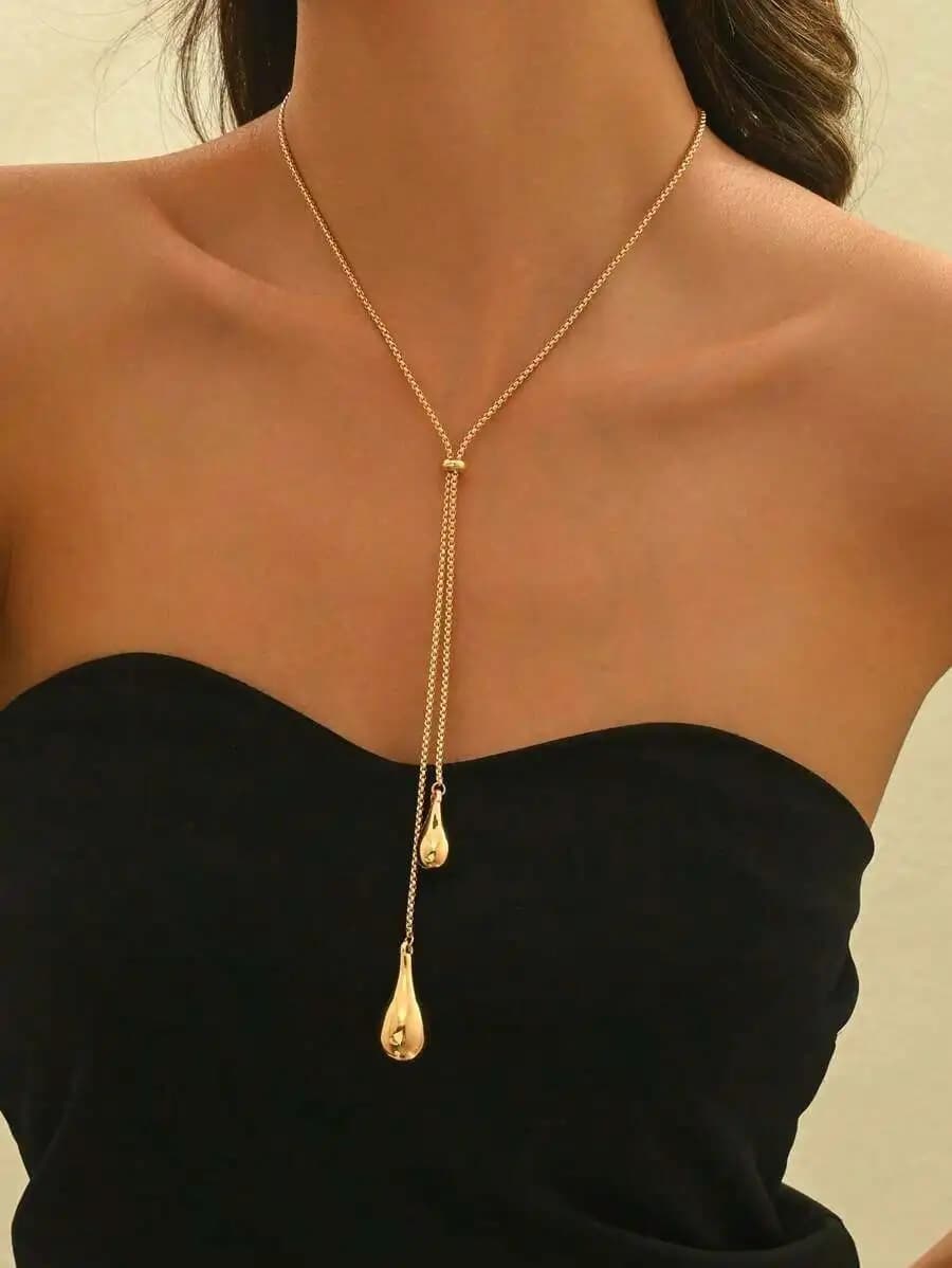 Collana a Y da donna color oro con doppi pendenti a goccia e nappa a catena