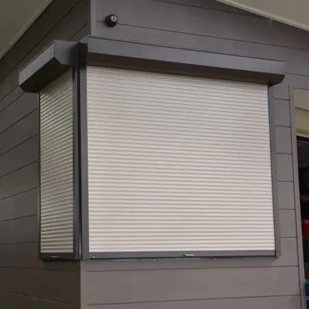 TOMA aluminium shutter with automatic white slats gate for garage or warehouse
