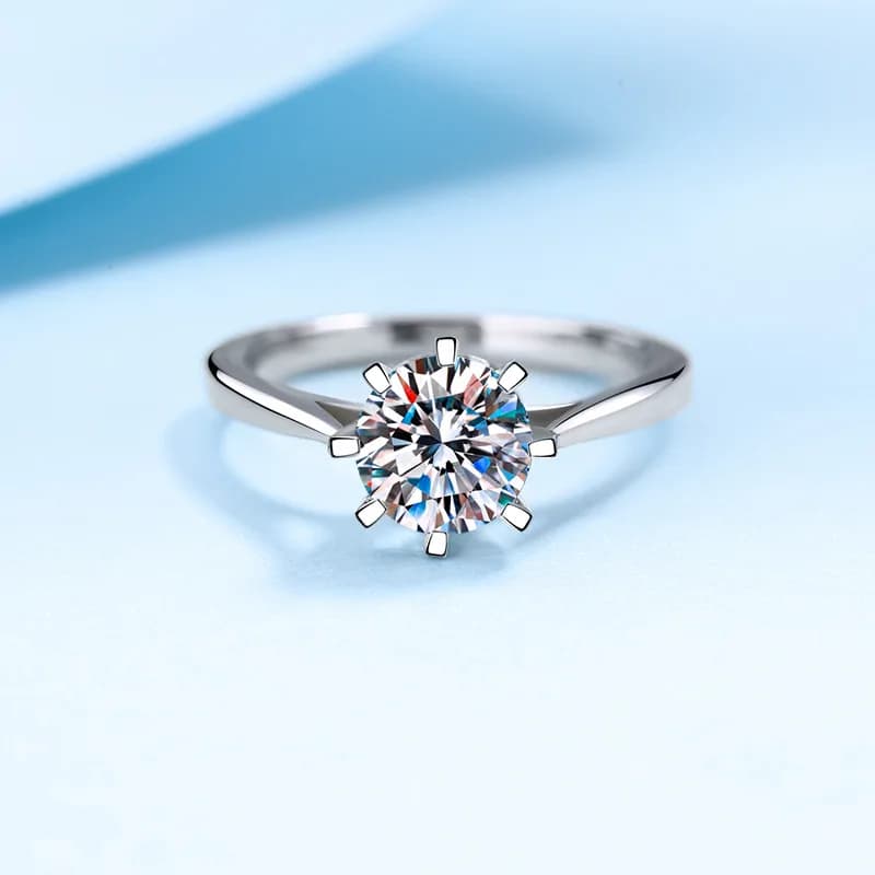 Anello ovale a otto griffe Fine Craft per donna, moissanite da 1 ct, platino PT950 | Aderenza robusta, comodo da indossare