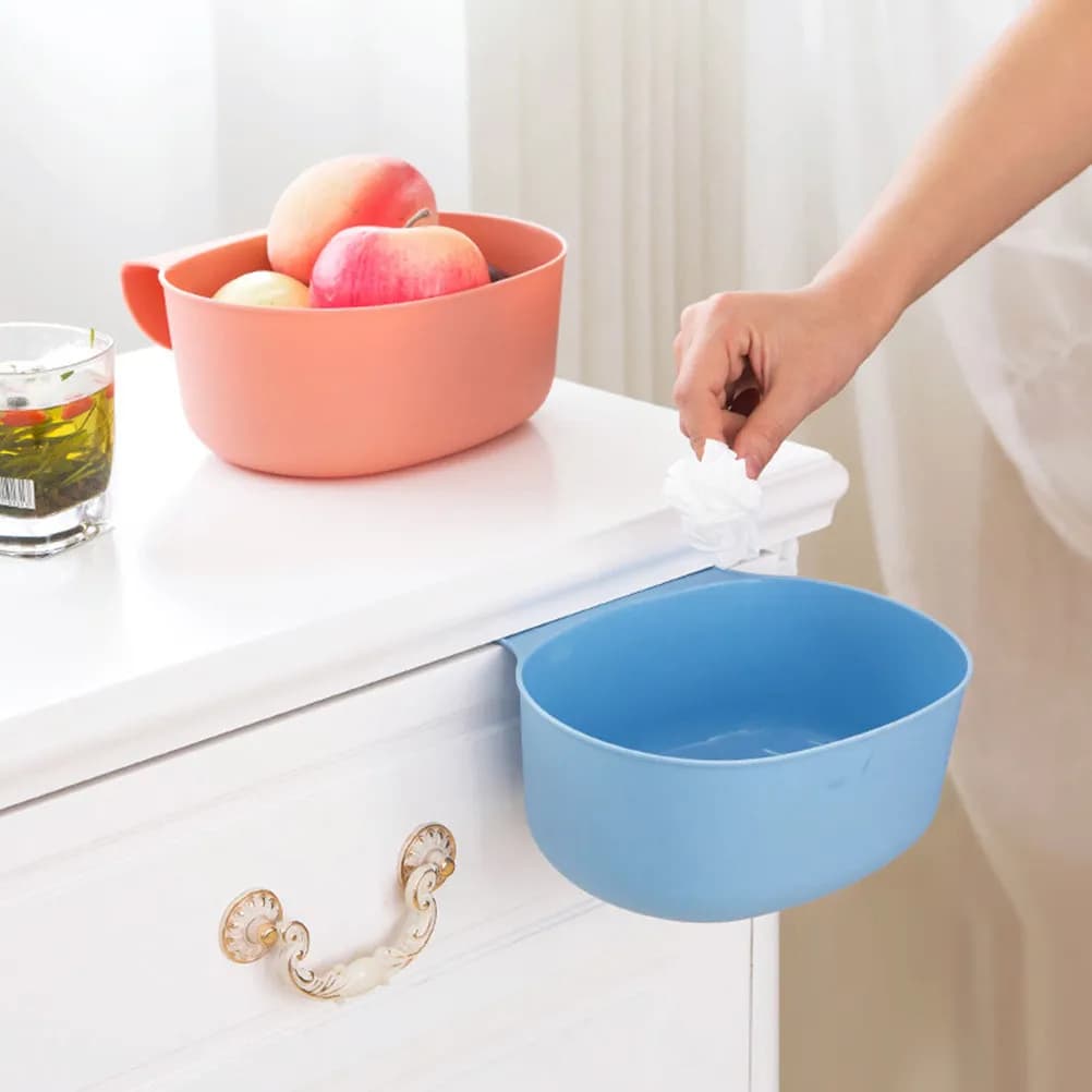 Plastic Hanging Trash Can PP Material Space Saving Door Mounted Large Capacity Wastebasket for Kitchen Bathroom Bedroom Storage