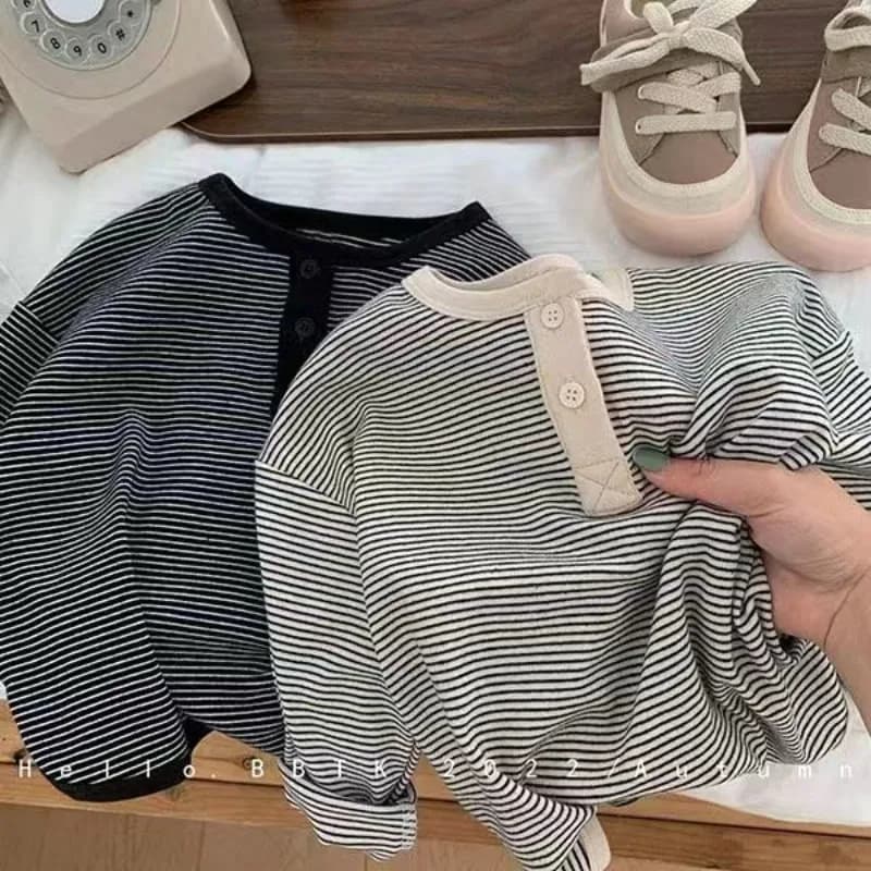T-Shirt a maniche lunghe per bambini primavera autunno ragazzi ragazze maglietta a righe coreana maglietta calda per bambini Baby Simple Top