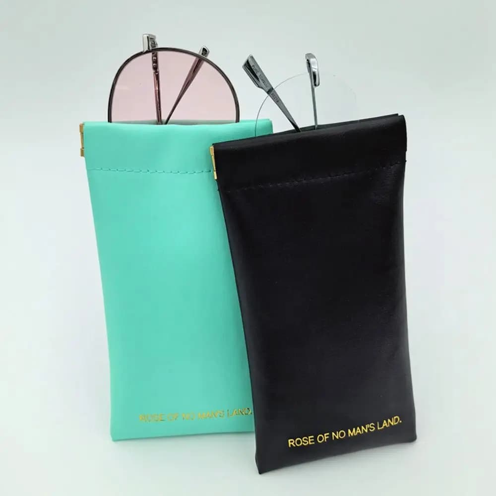 Simple Makeup Bag for Fashionable Lipstick Mini Portable Cosmetic Organizer Bag PU Travel Bag for Women and Girls