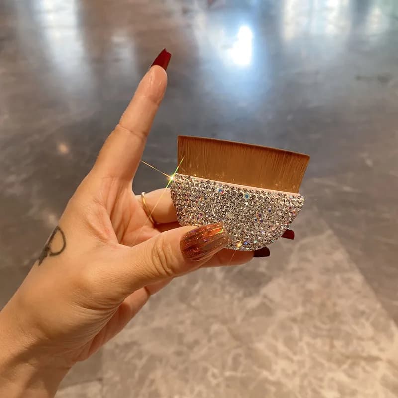 Pennello per Fondotinta Portatile con Diamanti, Strumento Cosmetico Leggero per Trucco e Polvere Libera ad Alta Lucentezza