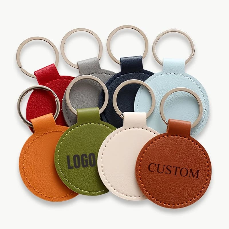 Round leather keychain with custom logo with laser engraving, text, PU circular keychain, custom keychain for business activities, family gift