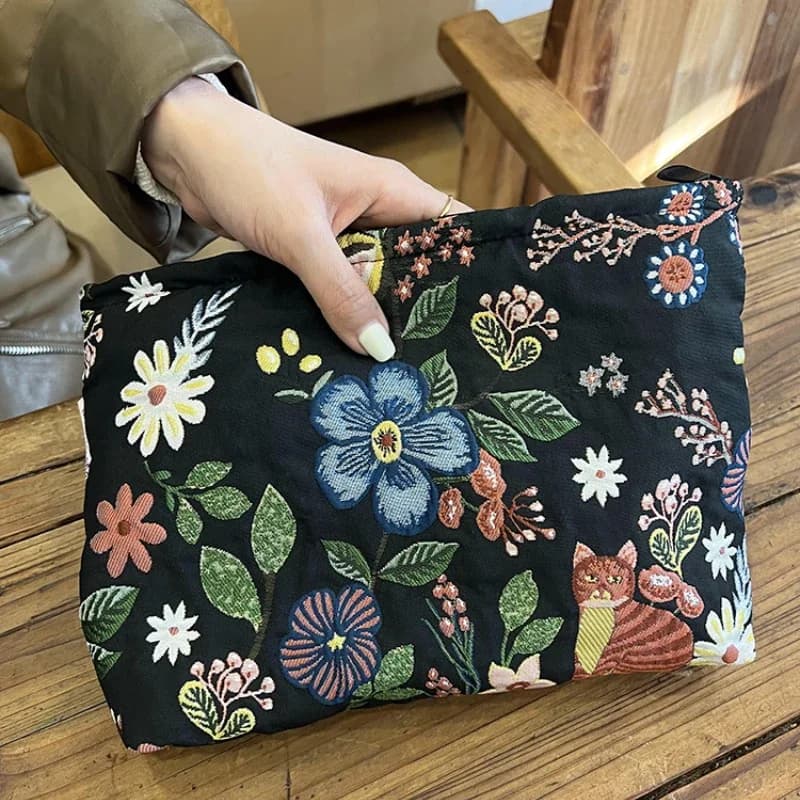 1PCS Flower Travel Toiletry Makeup Pouch Organizer borsa per il trucco Neceser Canvas Clutch Flower Rabbit borse per cosmetici ricamate