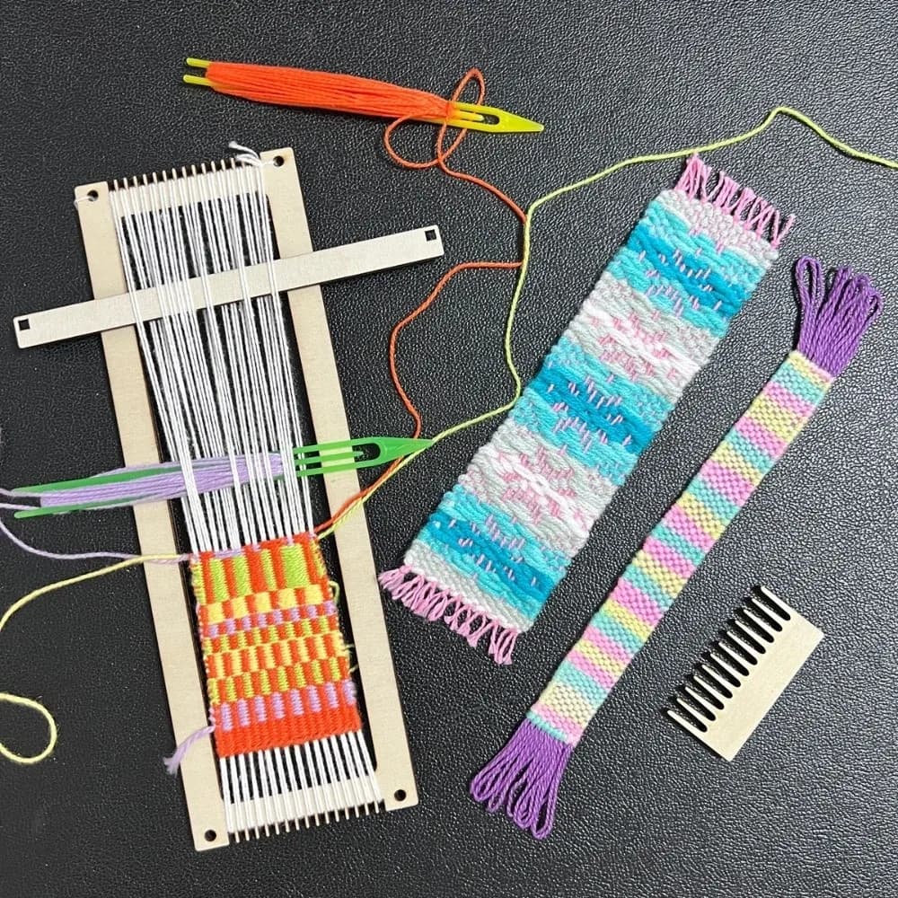 Wooden Mini Loom Machine Lightweight Small Frame Hand-Knitting Kit Easy Operate DIY Handcrafts Yarn Weaving Tools Weaving Lover
