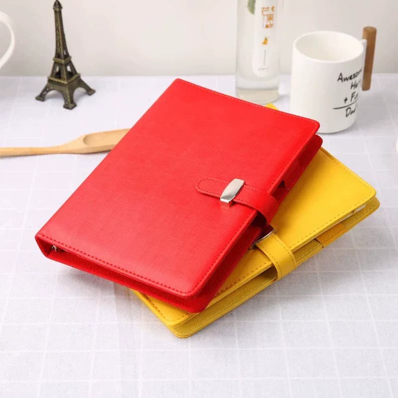 Agenda A6 13x18.5cm con Anelli, Copertina in Pelle PU con Clip, Quaderno a Fogli Mobili, Organizer per Scuola e Ufficio