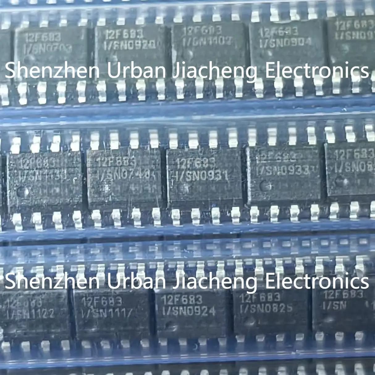 Nuovo originale 12F683-I/SN SOP-8 flash microcontrollori a 8 bit Chipset IC
