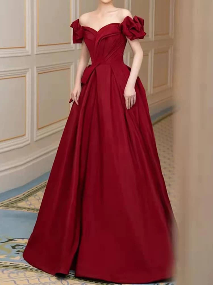 Abito da Sposa Lungo Monospalla Rosso Slim Fit per Donna, Perfetto per Matrimoni e Feste di Fidanzamento