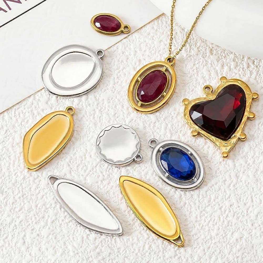 5 Pezzi Cornici Ovali a Cuore in Acciaio Inossidabile, Base Vuota per Creazione Gioielli Fai da Te, Accessori per Ciondoli, Orecchini e Collane con Gemme