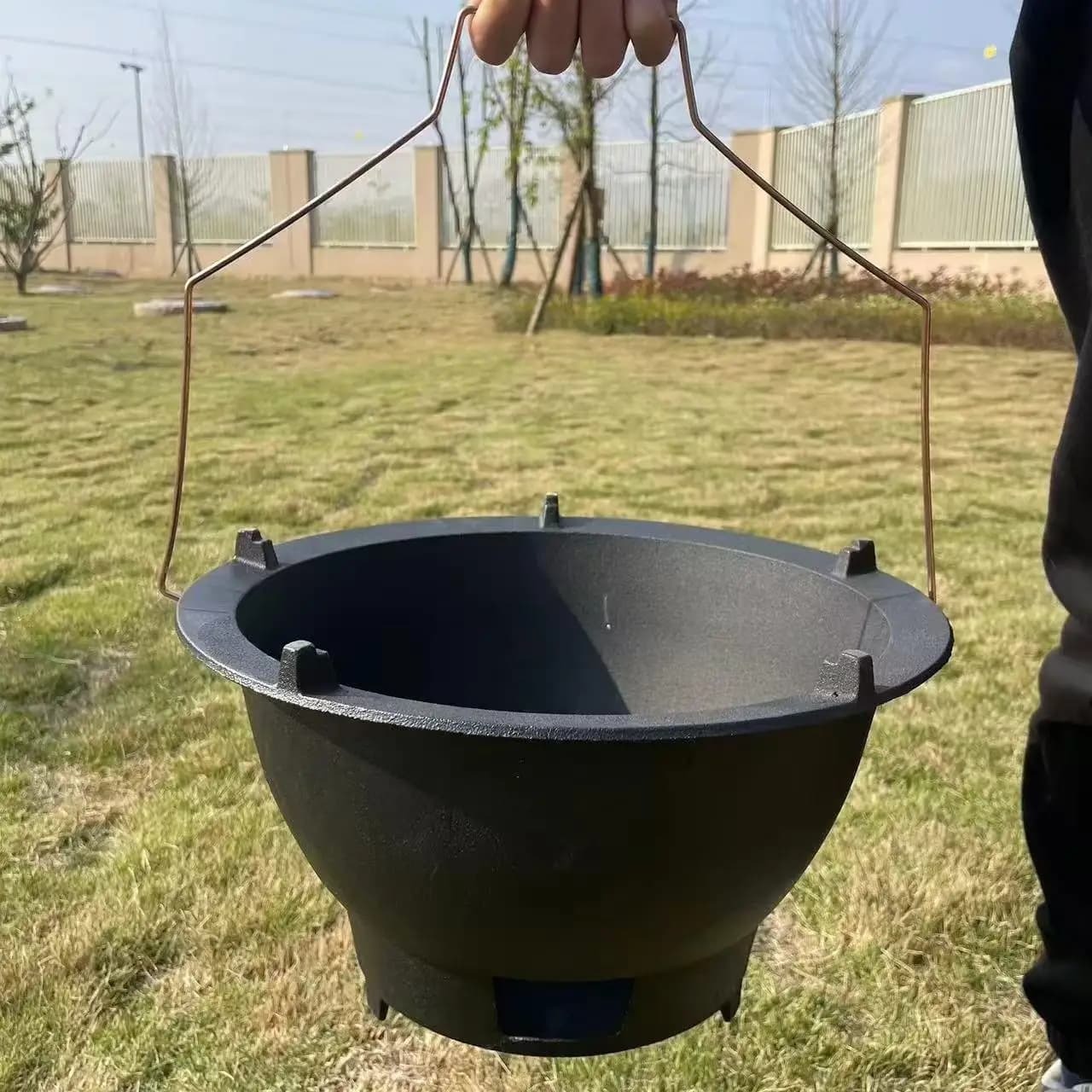 Traditional Stove in Carbonella Cast Iron, Grill BBQ Style Old, Portable Braciere for Camping, Open Kitchen, Cooker for Bollire Medicines, Iron Grill