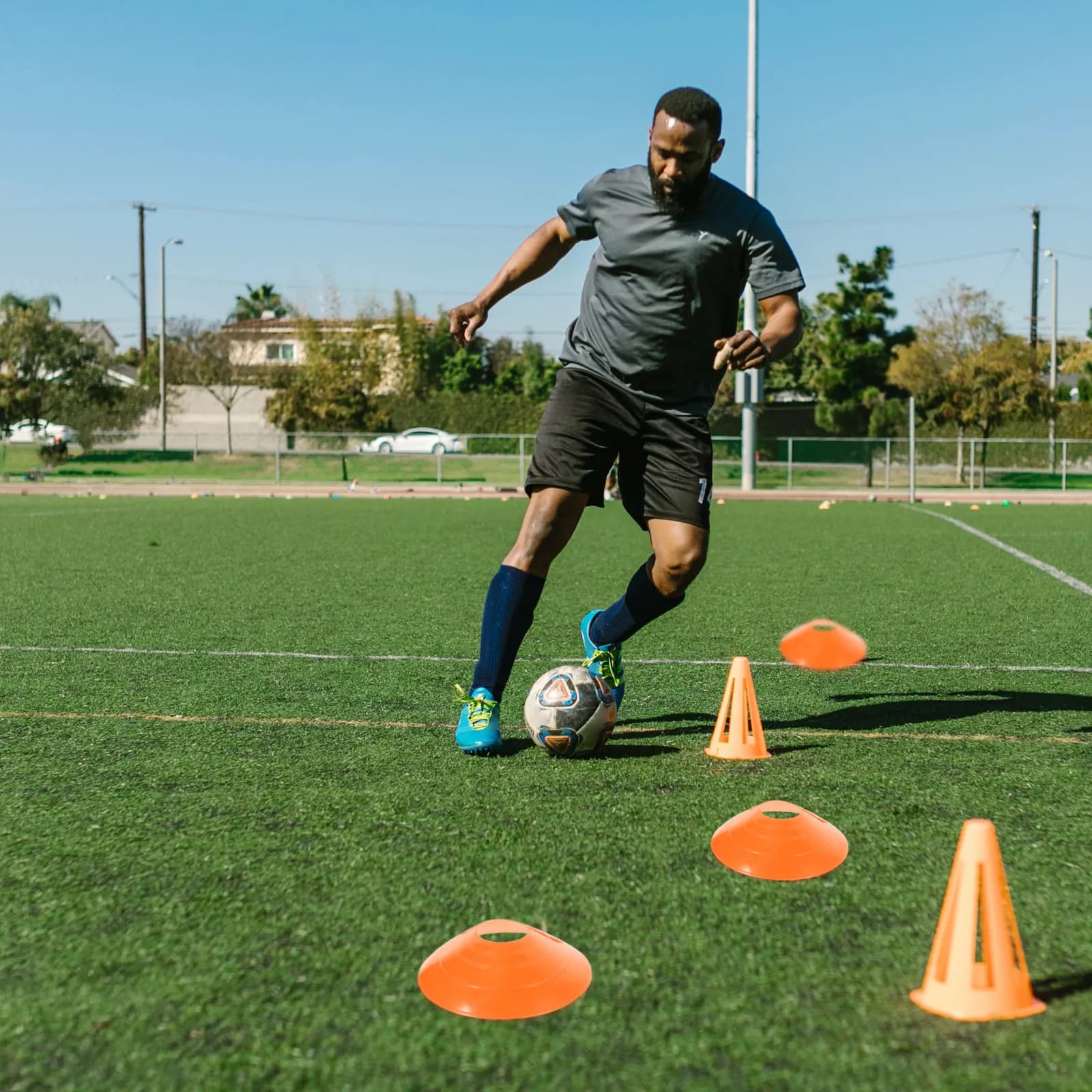 1Set Soccer Training Cones Bright Football Training Disc Cones Outdoor Sports Agility Equipment