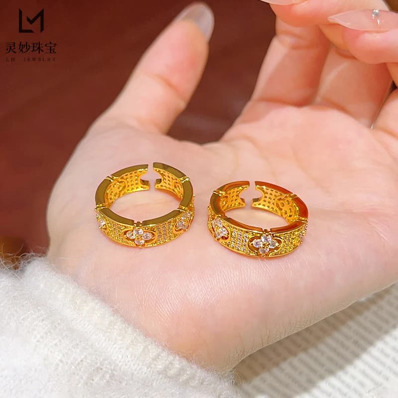 Anello quadrifoglio con diamante bianco cavo in vero oro 9999 24 carati pieno di stelle anello fiore erba fortunata luce regalo di lusso fidanzata