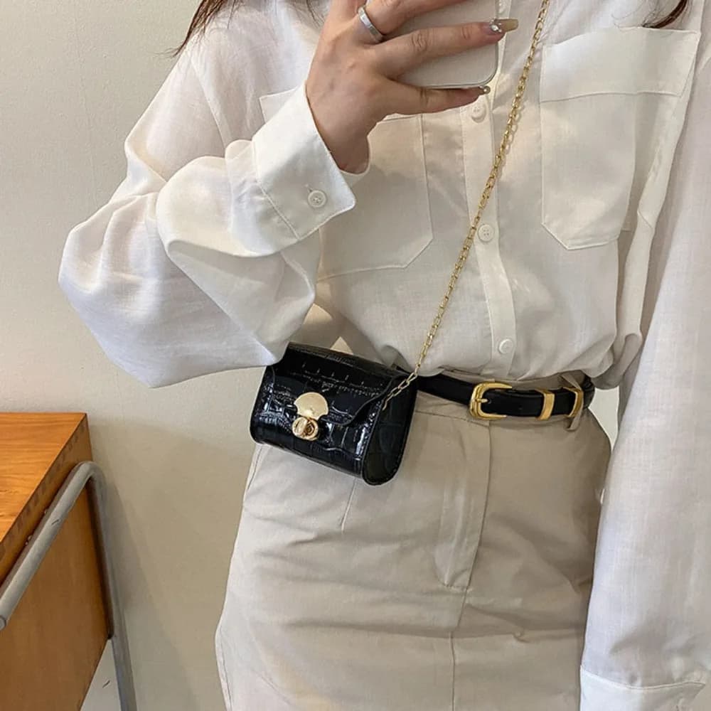 Mini Fashionable Shoulder Bag Casual Chain Shoulder Bag Daily Communal Handbag with lipstick