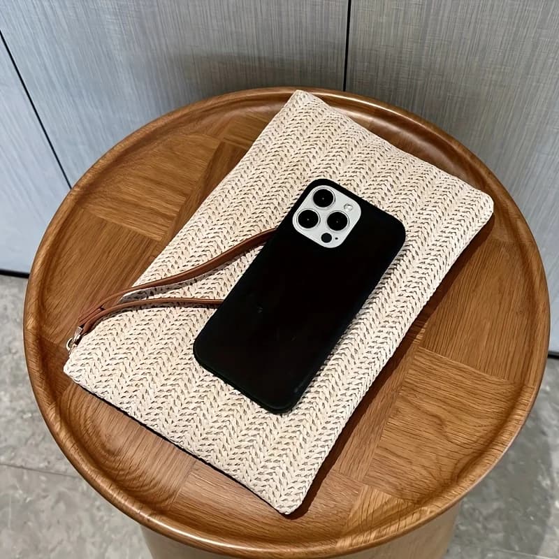 Woven natural straw pouch for women's wallet with zip closure, perfect for parties, festivals, gifts, everyday use