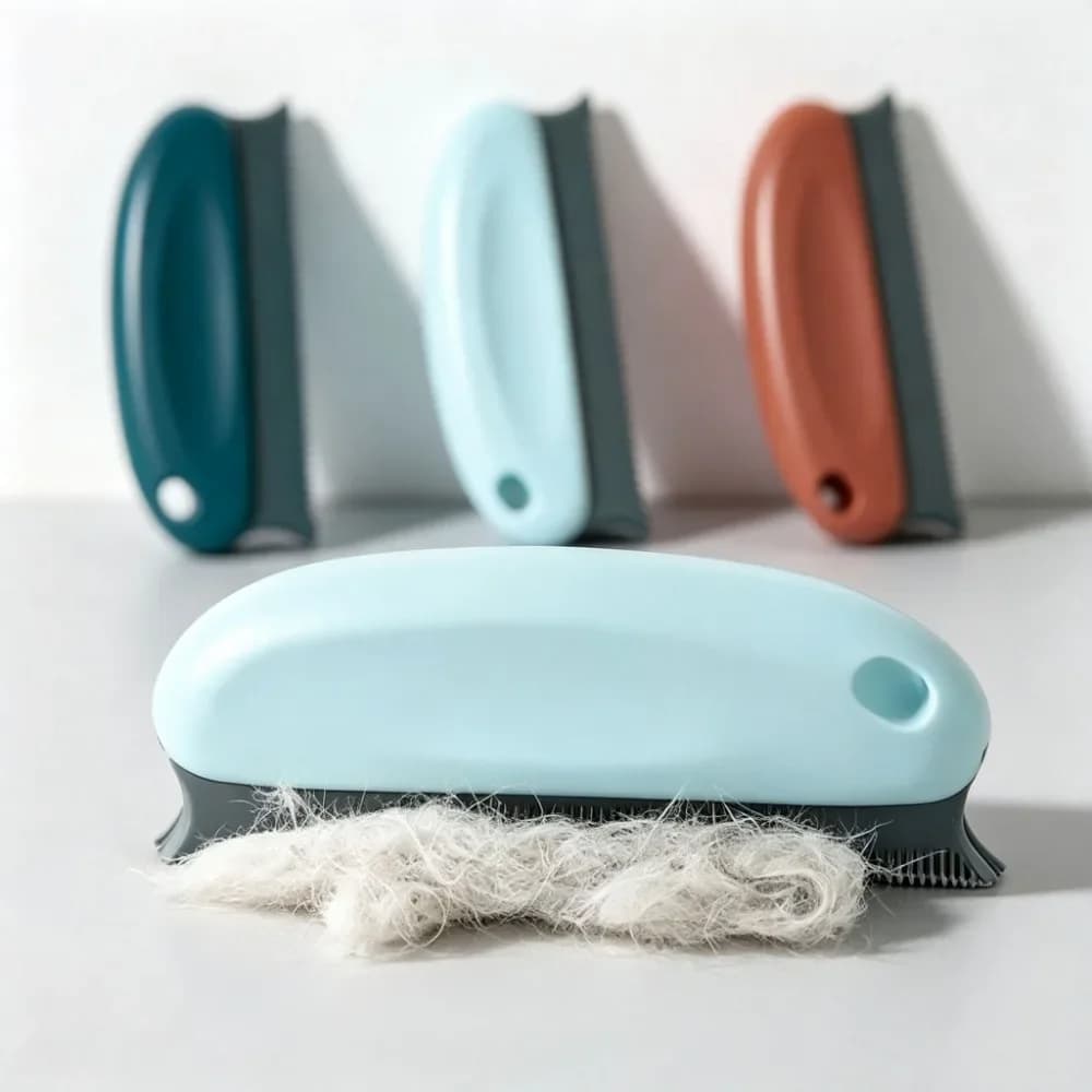 Pet Hair Remover Brush, Dog Cat Fur Detailer, Reusable Cleaning Tool for Furniture, Carpets, Clothes, Cars & Pet Beds