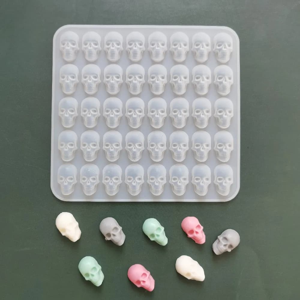 Stampo in silicone per cubetti di ghiaccio con teschio a 40 fori, decorazione creativa di Halloween, riutilizzabile, bar, feste, produzione di ghiaccio, caramelle fai da te, cottura al cioccolato