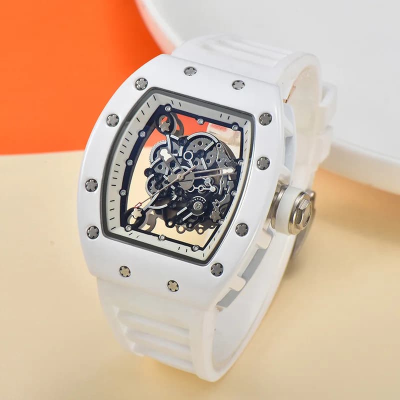 2025 Luxury Quartz Men's Wrist Watch Waterproof New Fashion Men's Watch Transparent Bright Watches