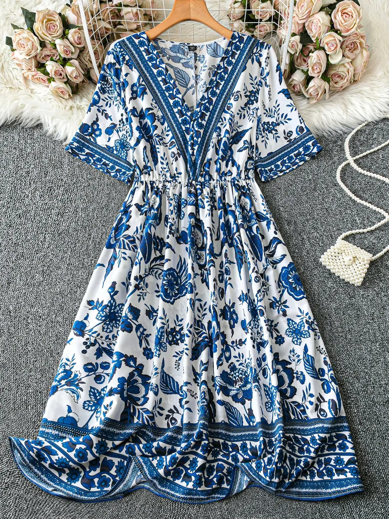 Blue And White Floral Print Short Sleeve V-Neck A-Line Dress For Women