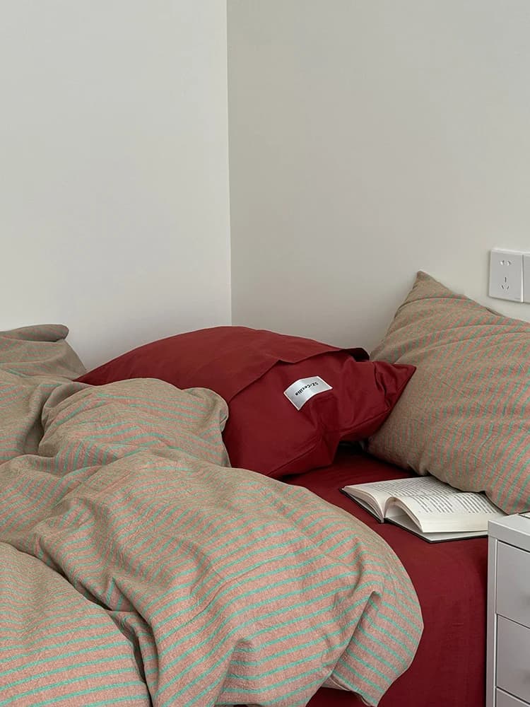 Set di Biancheria da Letto Artistica in Puro Cotone, Quattro Pezzi, Lenzuola Colorate Intrecciate, Copripiumino, Set da Tre Pezzi per Dormitorio, Cotone Morbido