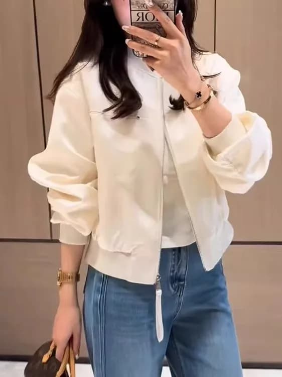 Casual round Neck Short Jacket Women's Loose Fit Spring 2026 New Style Baseball Uniform Top Small Size Friendly Outerwear