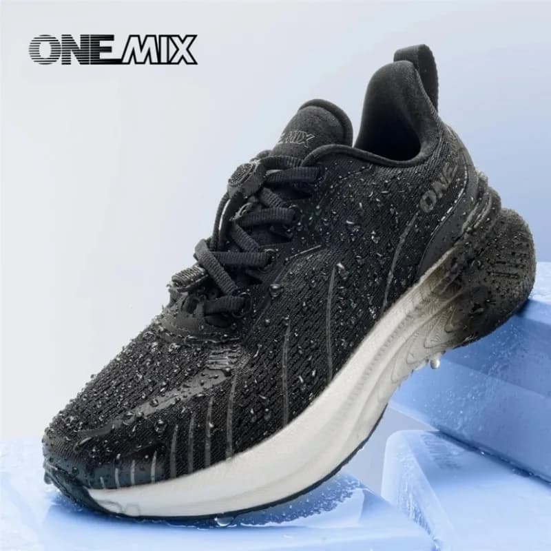 Scarpe sportive ONEMIX Nuove scarpe da corsa estive comode e impermeabili Sneaker antiscivolo per il tempo libero