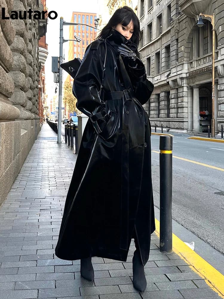 Lautaro Trench da donna in pelle verniciata nera lucida riflettente extra lunga oversize primavera autunno per cintura da donna