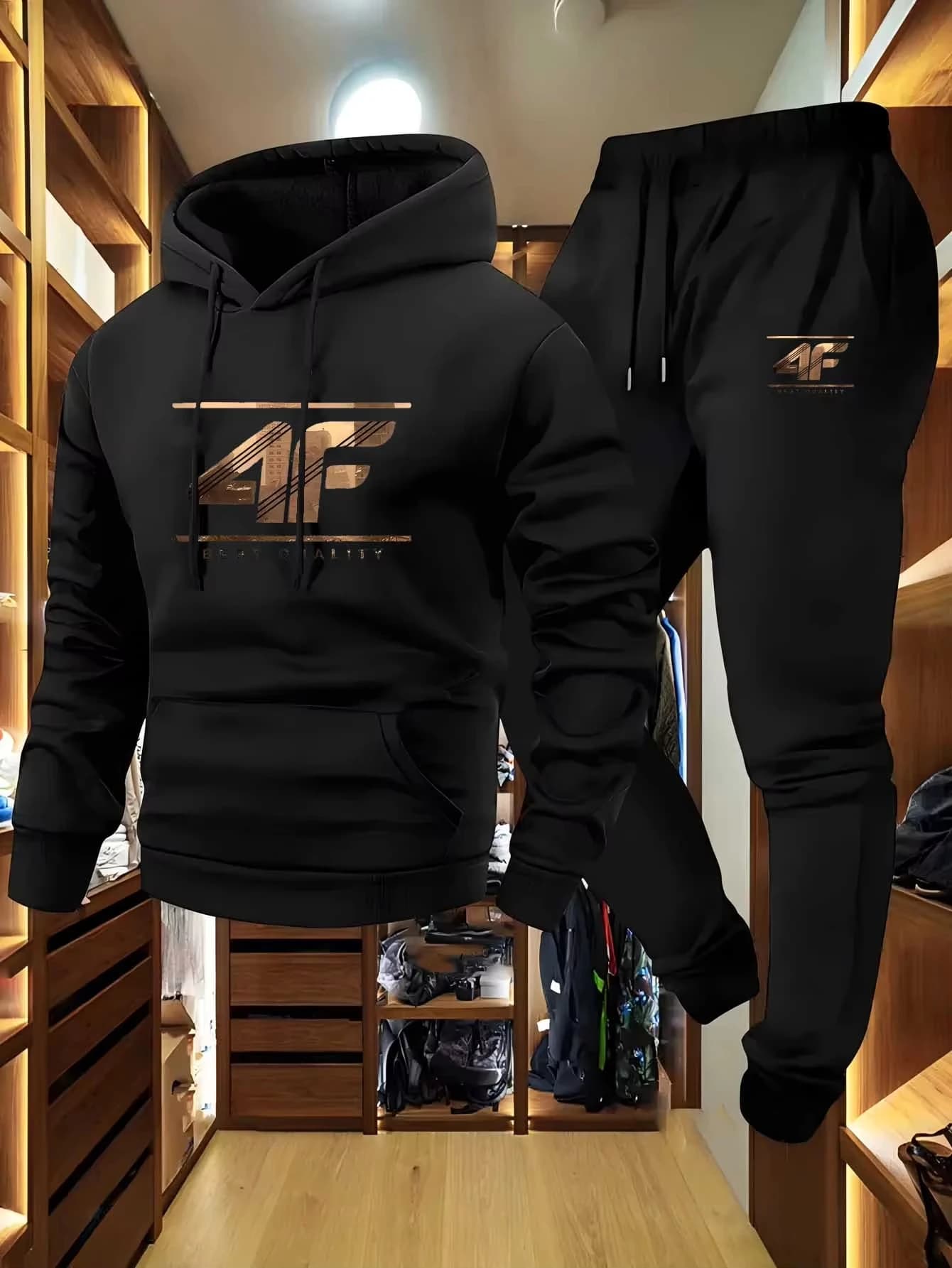 Set felpa con cappuccio e jogger da uomo con stampa '4F' - Abbigliamento sportivo casual, tuta abbinata beige e nera per palestra, lounge, outdoor