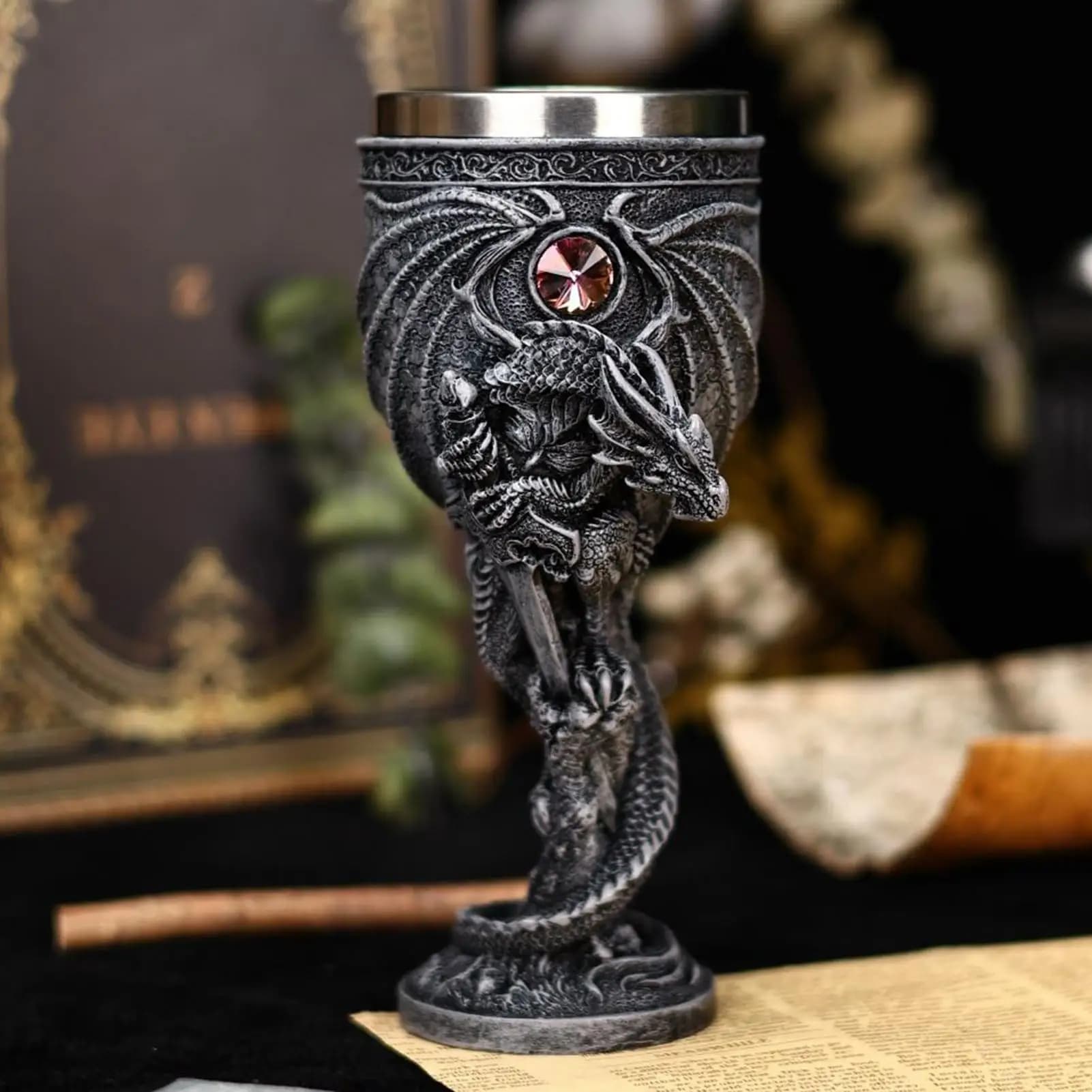 Calice da vino drago medievale Bicchiere da birra Drago malvagio Gemma Calice in acciaio inossidabile Decorazione della casa di Halloween Tazza da whisky Regalo per gli amici