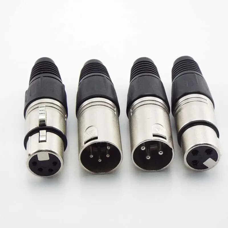 Cavo audio XLR a 3 pin a 4 pin Connettore MIC Spina maschio / Jack femmina Professionale per cavo Microfono Adattatore di alimentazione cavo