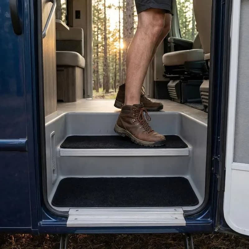 2 Pezzi Tappetini Antiscivolo per Gradino Cabina RV 37.5*17cm, Ricambi per Tappeti e Gradini per Campeggio e Viaggi all'Aperto