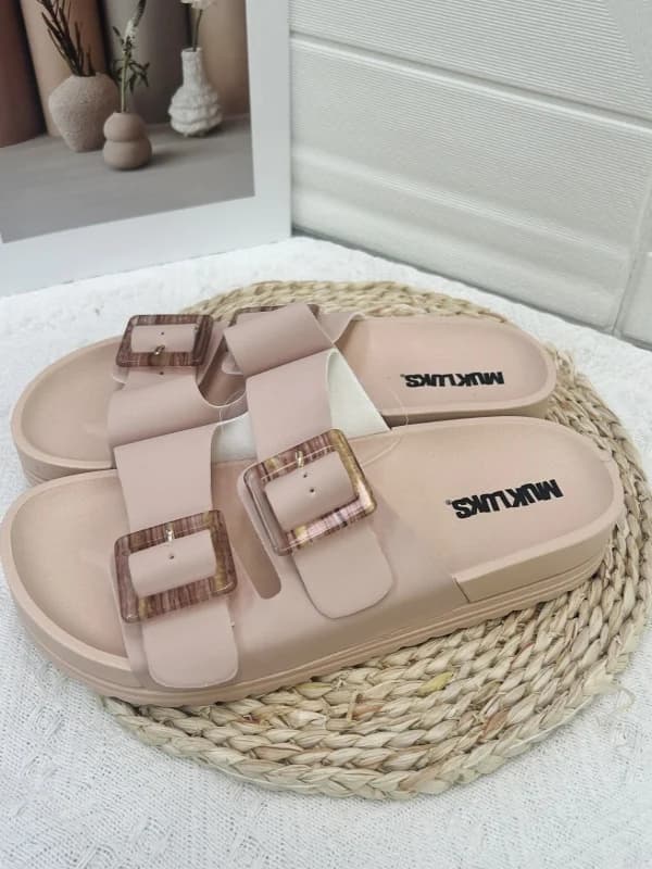 Ciabatte da donna alla moda di grandi dimensioni, casual, comode, antiscivolo, resistenti all'usura, per casa e esterno, slip-on.