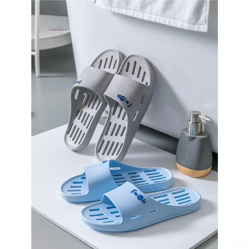 Home Slippers Men's Anti-Slip Bathroom Indoor Couples Quick Dry Hollow out Leak Proof Summer Casual Thong Slippers