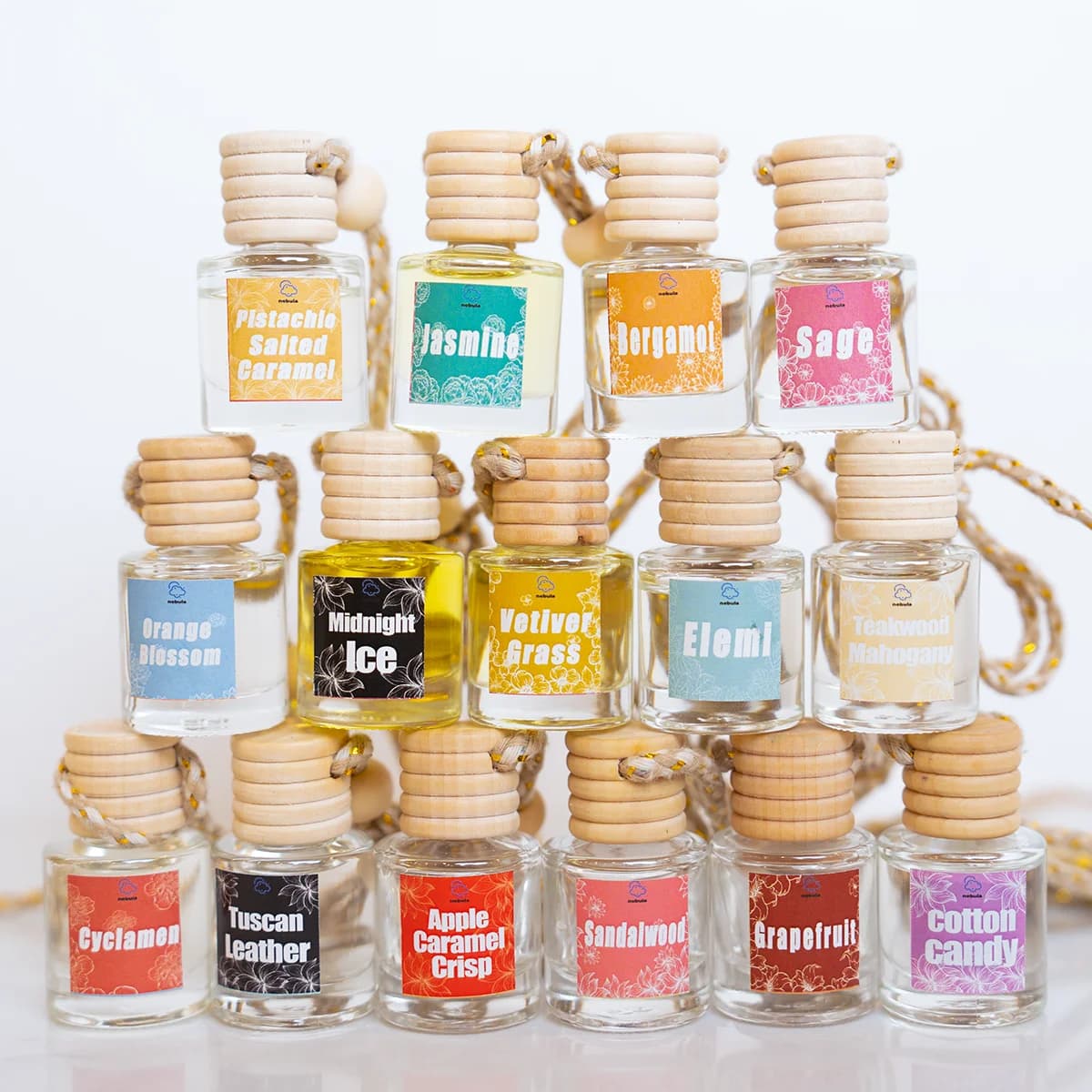 XY Deodorant for women's car, Eliminates car smells for teakwood mahogany suspended essential oils Long-lasting diffuser for over 45 days
