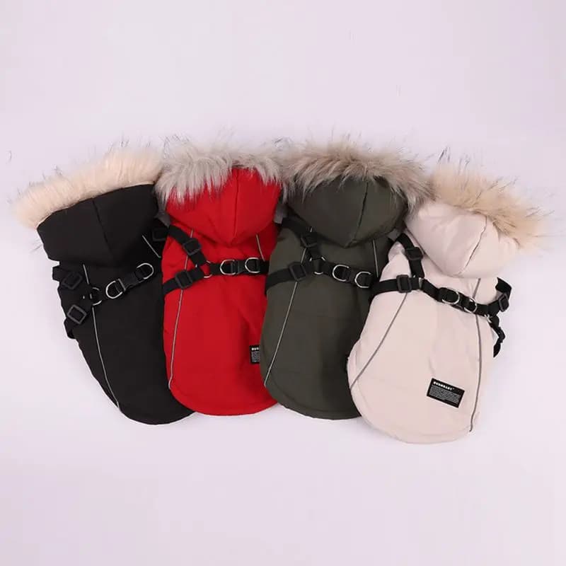 Giacca per cani da compagnia con imbracatura Abbigliamento invernale caldo per cani Cappotto impermeabile con cappuccio per cani di piccola taglia e media Chihuahua Bulldog francese