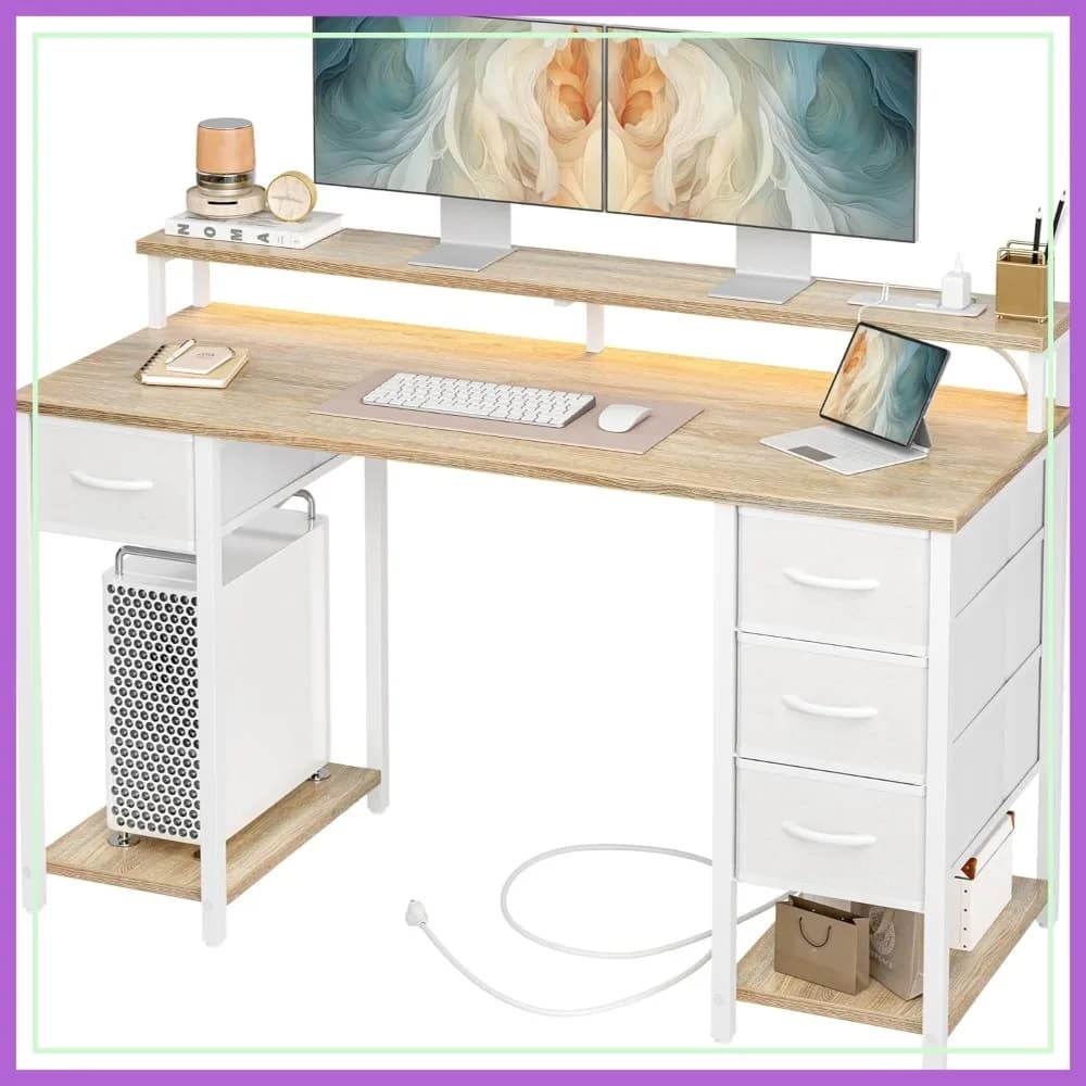 Scrivania per Computer da 47 Pollici con 4 Cassetti, Luci LED e Prese di Corrente, Scrivania per Ufficio Domestico con Supporto Monitor, Scrivania per Studio e Scrittura per Camera da Letto, Acero