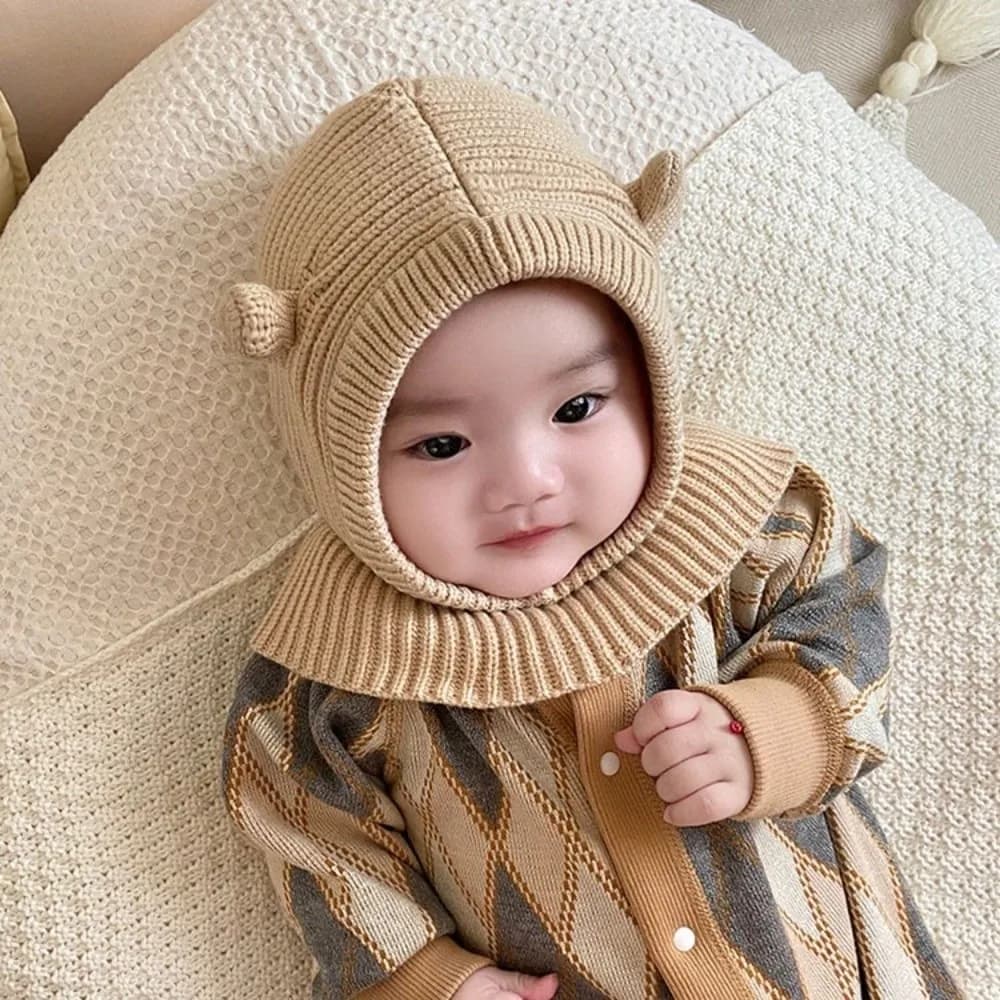 New Cute Big Eyes Pullover Cap Warm Coldproof Ear Protection Hat Windproof Infant Knitted Cap Autumn and Winter
