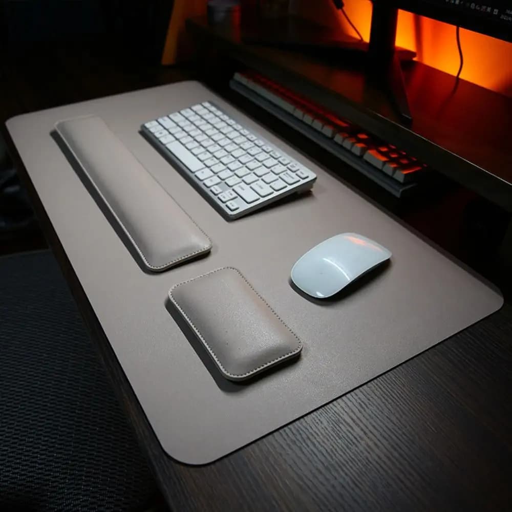 Nuovo supporto per polso per tappetino per mouse in pelle PU 9 colori Supporto per mano antiscivolo Computer portatile desktop
