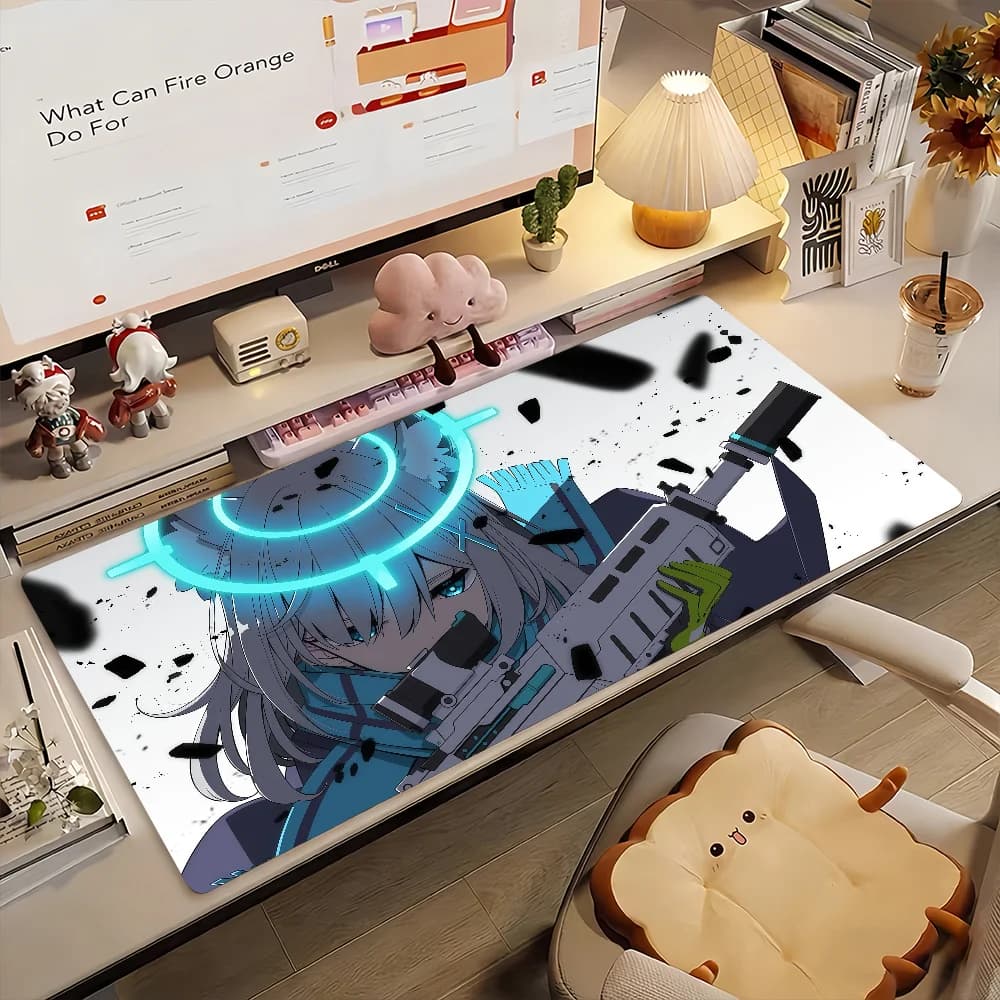 Tappetino per Mouse da Gaming Grande con Base Antiscivolo e Bordi Cuciti, Stampa Ragazza Anime Blu Neon con Pistola, Tappetino da Scrivania per PC e Laptop
