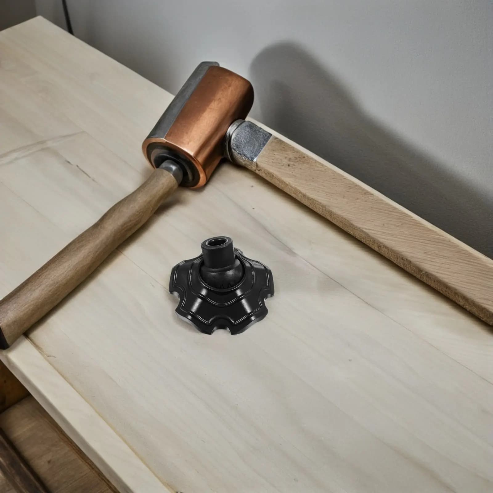 4 Pezzi Tappi per Gambe di Sedie da Esterno, Protezioni Antiscivolo per Pavimenti in Legno e Piastrelle, Puntali per Gambe di Sedie, Cuscinetti per Mobili, Neri