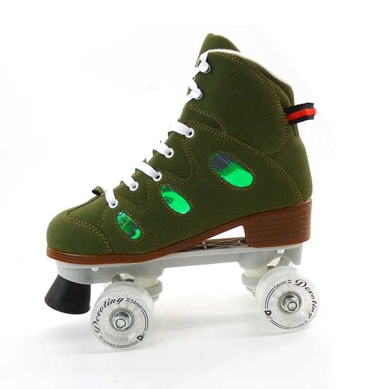 2026 Hot Selling Quad Roller Skates Four Wheel Double Row PU Wheels Suede+foam+velvet Boot