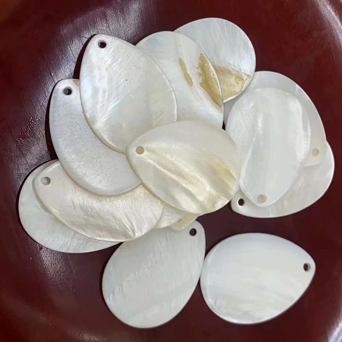 Confezione da 5 Perle a Goccia in Conchiglia Naturale 25x35mm per Creazione di Gioielli Fai-da-Te, Collane e Bracciali