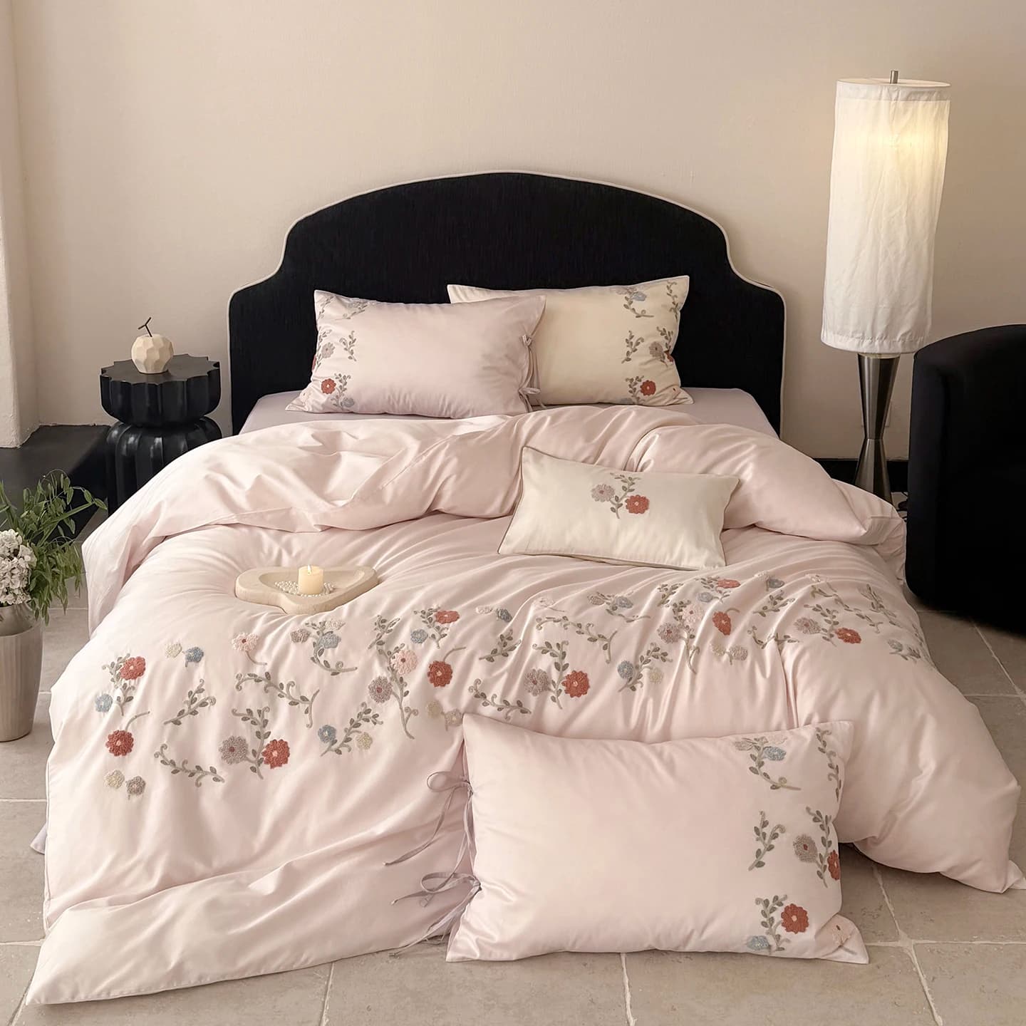 Set di biancheria da letto con ricamo a forma di asciugamano con fiori chic 100% cotone Copripiumino singolo Queen King Size Federe per lenzuolo piatto/con angoli 3/4 pezzi