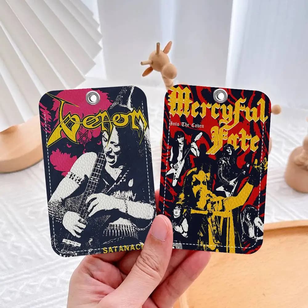Portacarte personalizzato Bathory Quorthon Band Singer, adatto per carte bancarie, carte del metropolitano, carte degli autobus, porta badge, portachiavi
