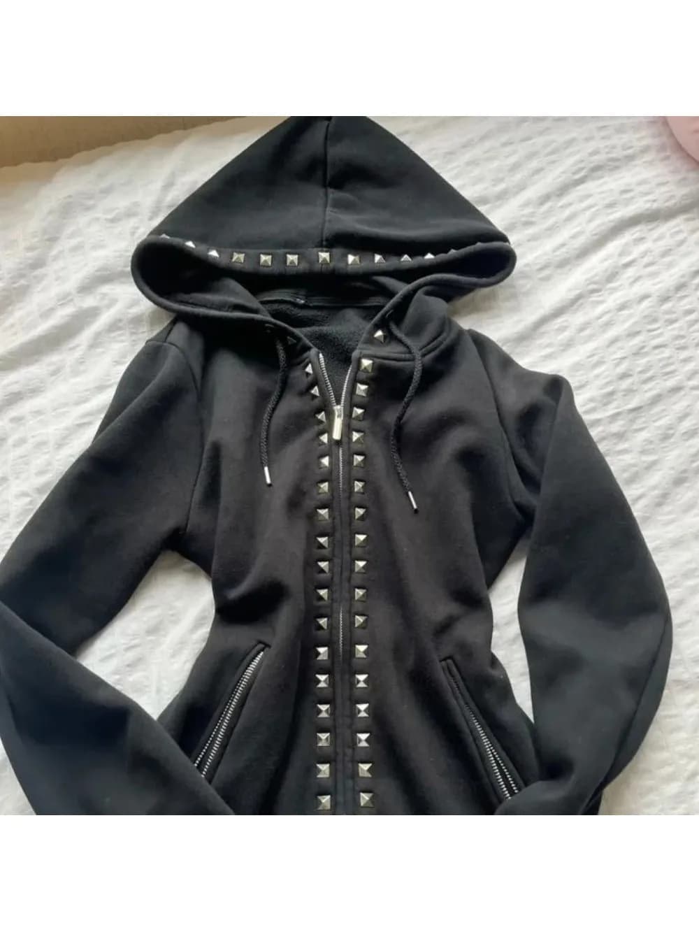 2026 new Y2K dark gothic style rivet zipper hooded versatile short hoodie casual Harajuku punk hip-hop street trend niche jacket