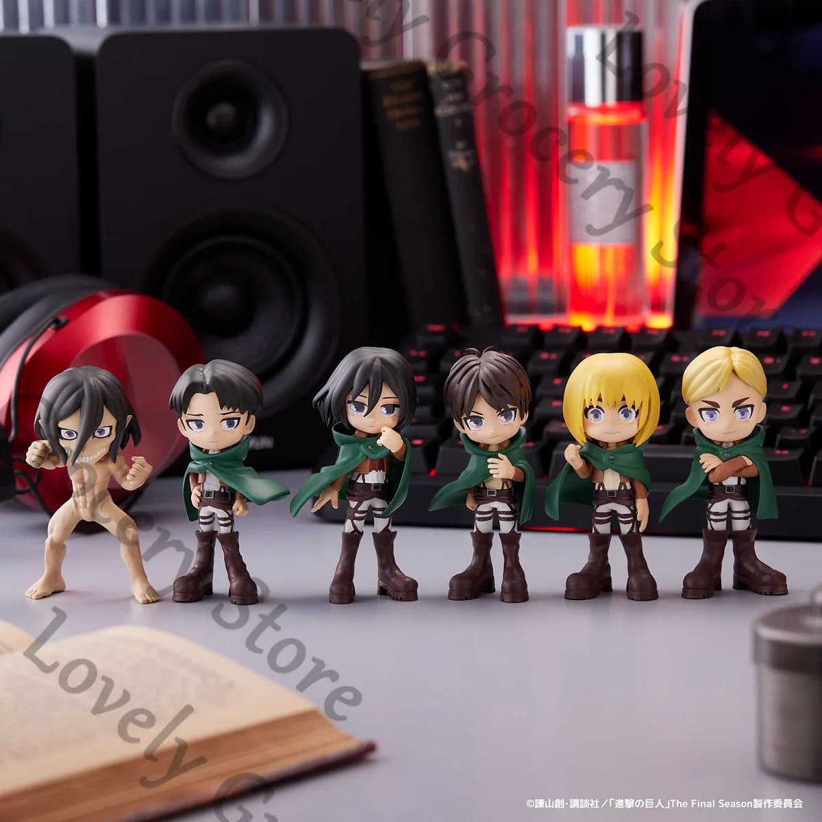 Attacco Anime su Titano Hange Zoe Shingeki No Kyojin Levi Ackerman Cosplay Cartoon Garage Kit Ornamento Figure Modello Della Mascotte Regalo