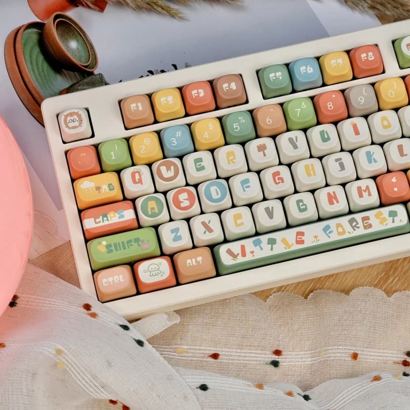 Cute Font Animal PBT Keycaps,131 Keys MOA Profile Custom Doubleshot Dye-Sub GMK Key Cap For MX Switches Mechanical Keyboard